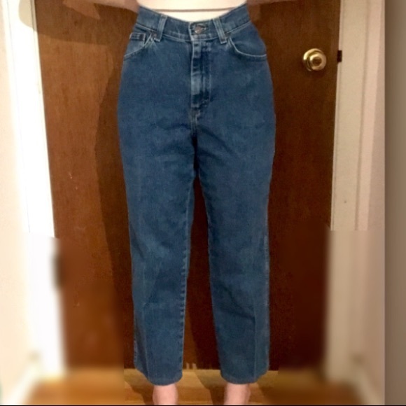 VINTAGE Lee High-Waisted Blue Denim True Mom Jeans - Picture 1 of 10